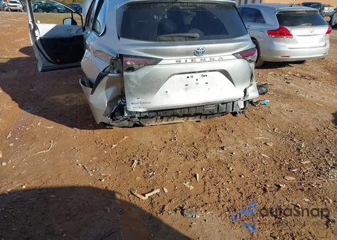 2025 Toyota Sienna Le from USA, damaged, VIN 5TDKSKFC8SS185169